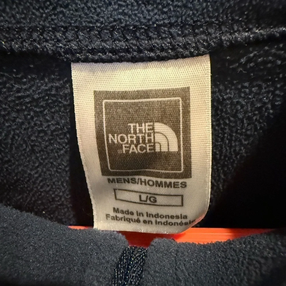 The North Face Men’s Navy Blue Quarter-Zip Pullover Fleece Hiking Walking Large